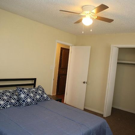 2 Bed/ 1 Bath Next To Ft. Sill Lejlighed Lawton Eksteriør billede