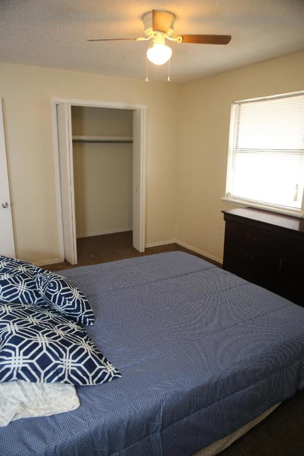 2 Bed/ 1 Bath Next To Ft. Sill Lejlighed Lawton Eksteriør billede