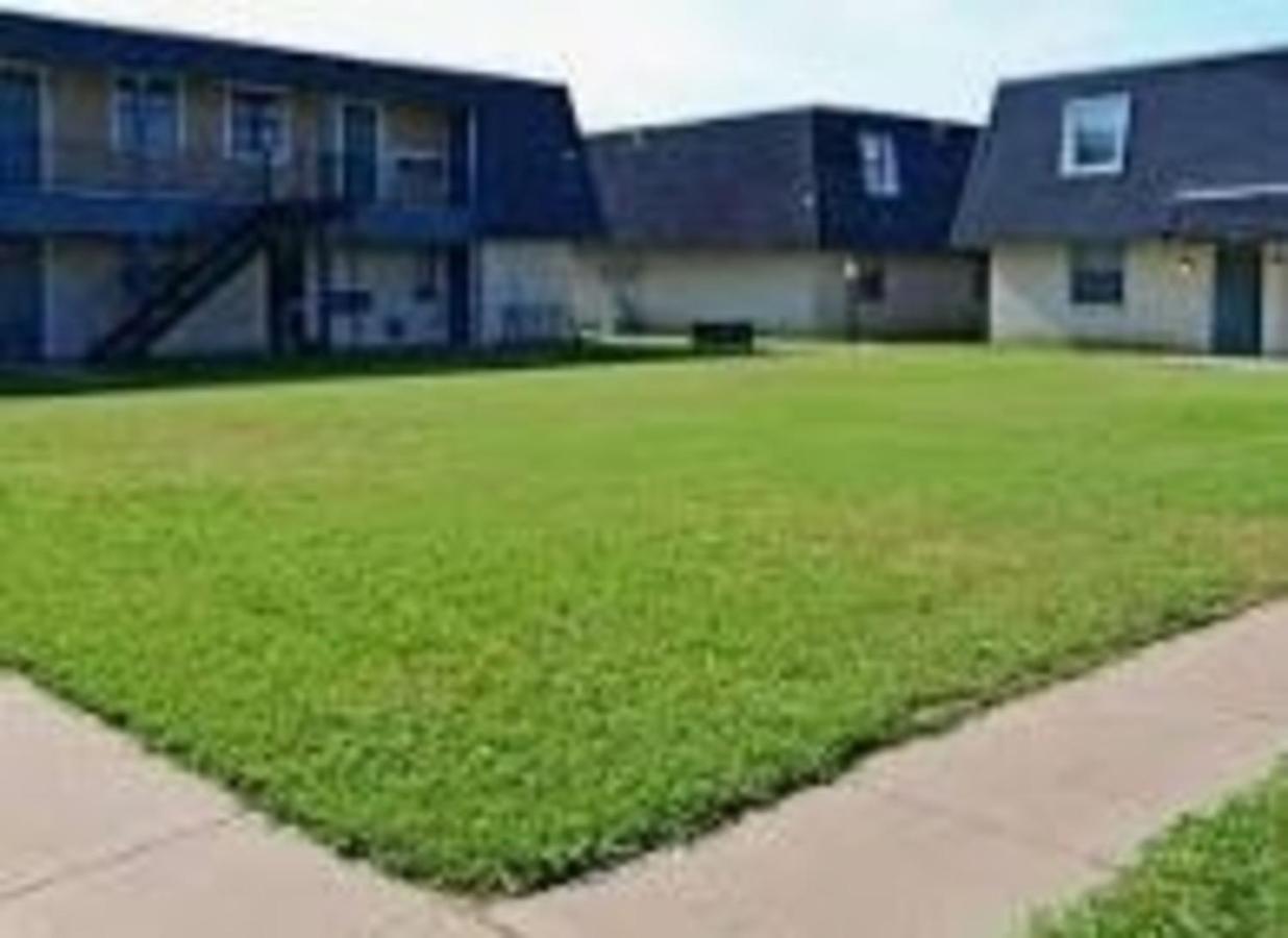2 Bed/ 1 Bath Next To Ft. Sill Lejlighed Lawton Eksteriør billede